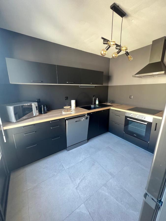 בלואה Appartement Haut Standing Proche Du Centre Ville, Vue Sur La Cathedrale Saint Louis מראה חיצוני תמונה